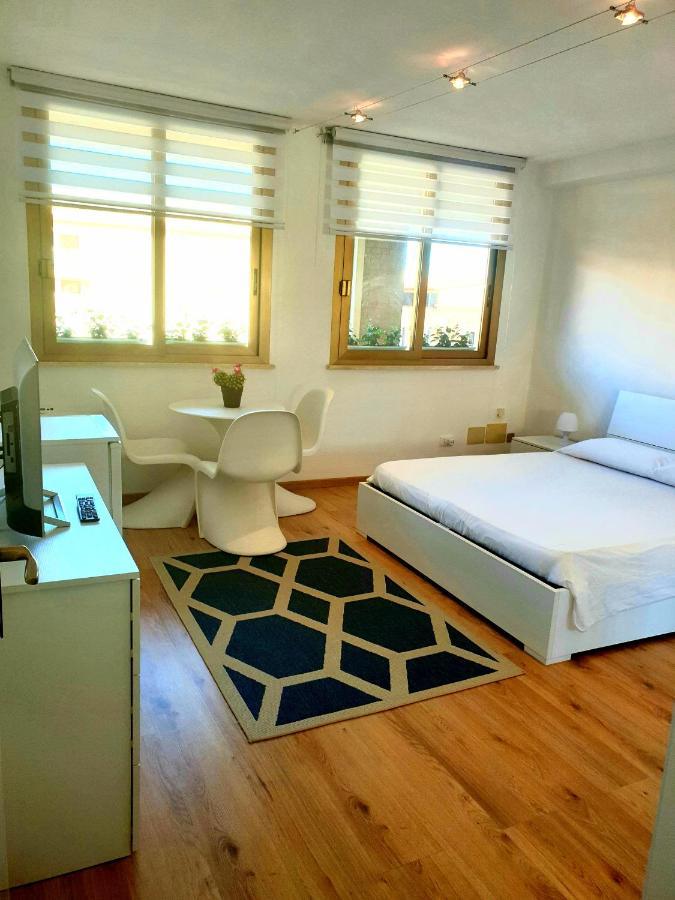Central City Rooms Olbia Dış mekan fotoğraf